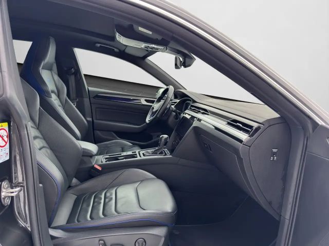 Volkswagen Arteon 2.0 TSI IQ.Drive