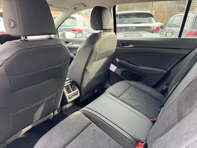 Volkswagen Golf Business DSG Variant