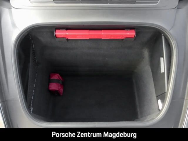 Porsche 992 4 Carrera Coupé GTS