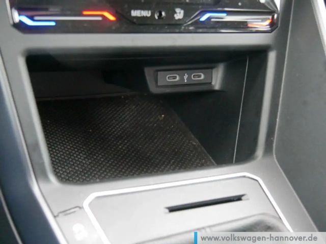 Volkswagen Taigo 1.0 TSI DSG IQ.Drive R-Line