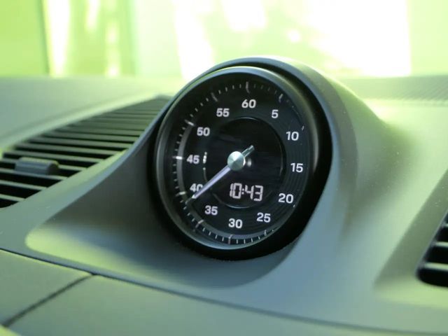 Porsche Cayenne E-Hybrid S