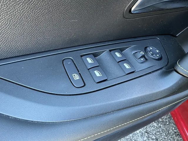 Peugeot E-2008 GT-Line