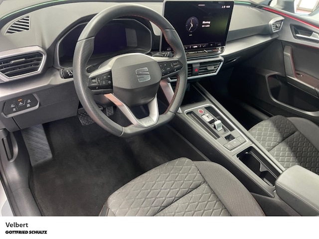 Seat Leon 1.5 eTSI FR-lijn Sportstourer