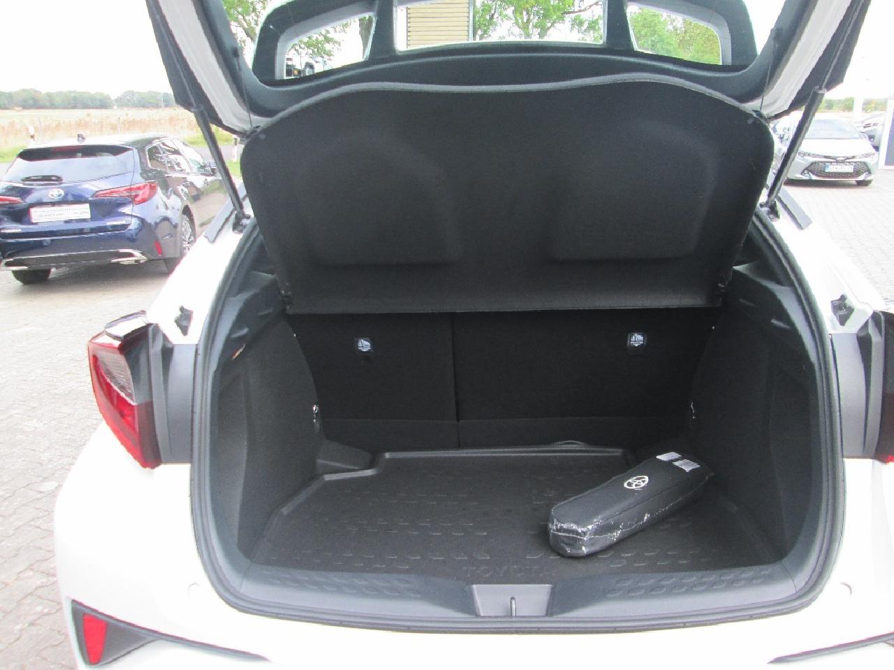 Toyota C-HR 5-deurs Flow