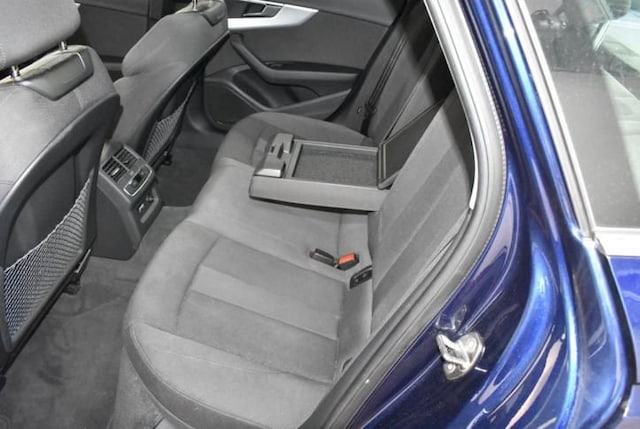 Audi A4 35 TFSI Avant