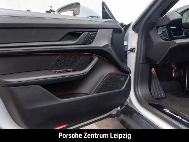 Porsche Taycan Sport Turismo Turbo