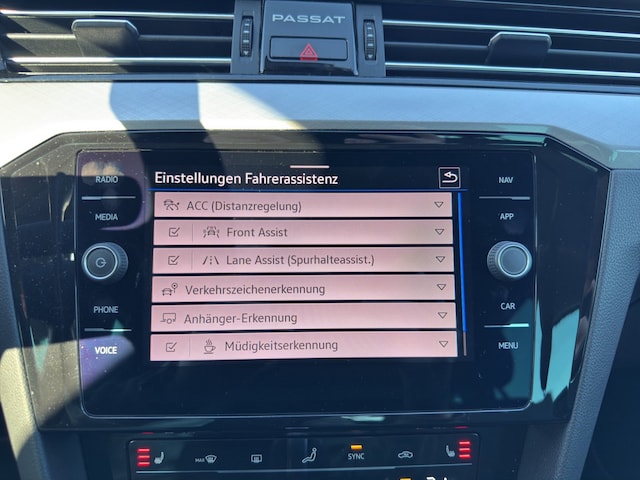 Volkswagen Passat 2.0 TDI Business DSG Variant