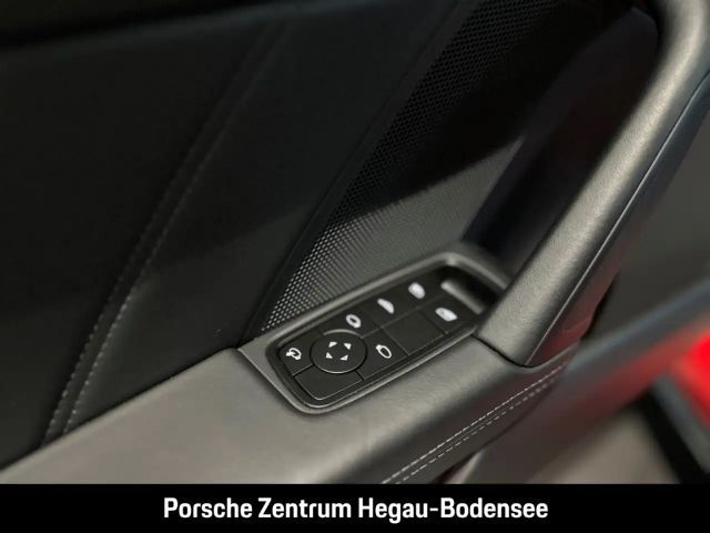 Porsche 992 4 Cabrio Carrera GTS