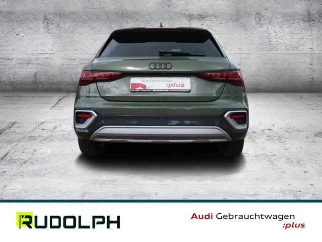 Audi A3 35 TFSI S-Tronic Sedan