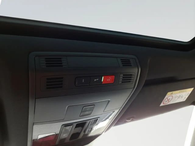 Volkswagen T-Roc 1.5 TSI DSG R-Line Sport