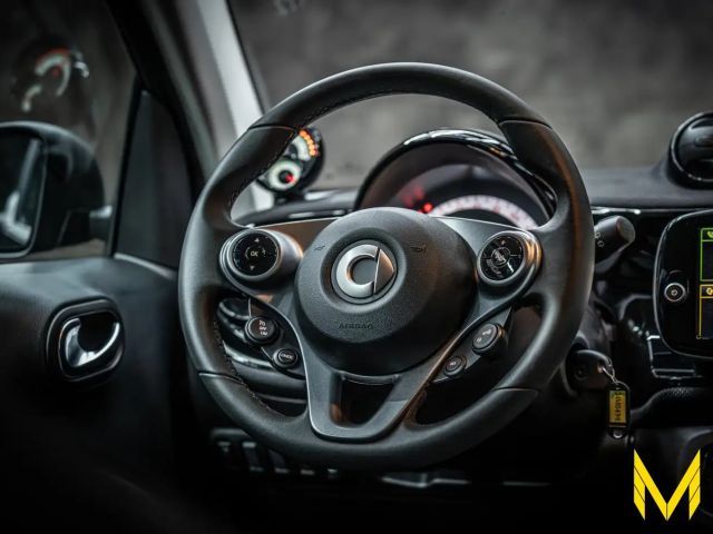 Smart EQ fortwo Cool Coupe Prime