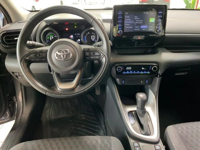 Toyota Yaris Style