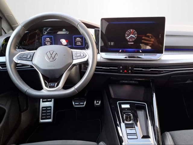 Volkswagen Golf 1.5 eTSI