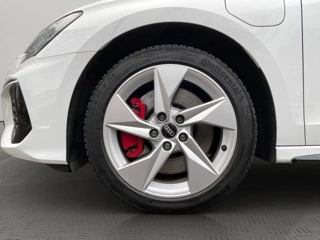 Audi A3 45 TFSI Hybride S-Line Sedan