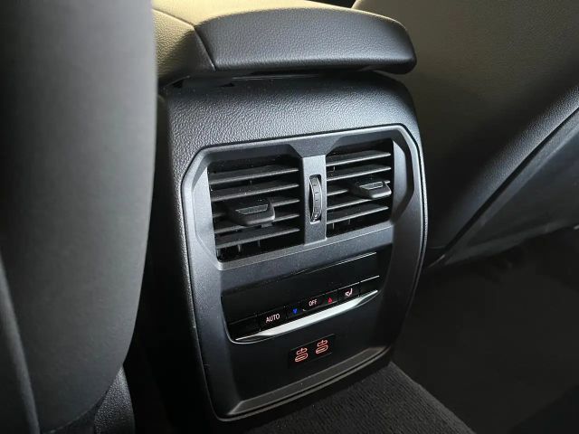 BMW 330 330i M-Sport Touring xDrive