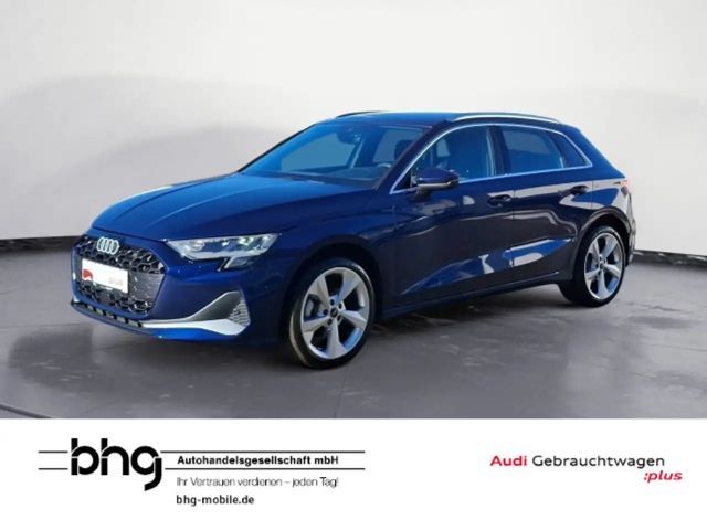 Audi A3 30 TFSI Business S-Tronic Sedan