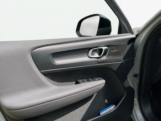 Volvo XC40 Dark Plus