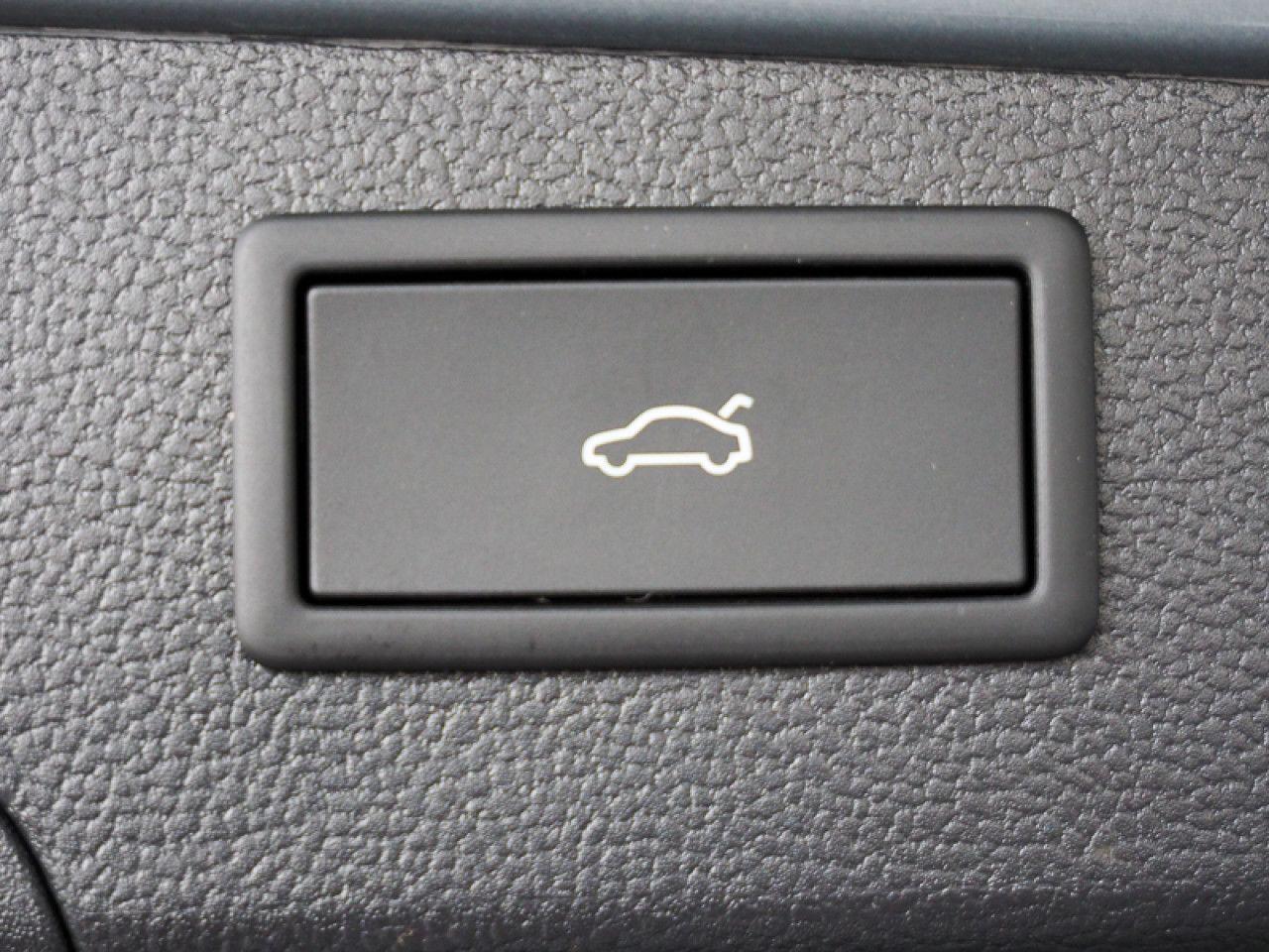 Volkswagen Passat 2.0 TDI Business DSG Variant