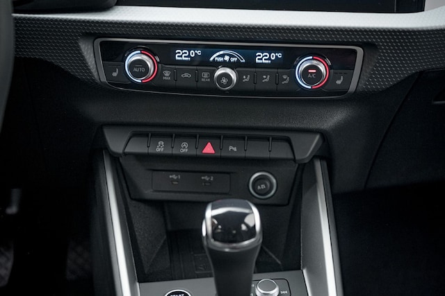 Audi A1 30 TFSI S-Tronic Sportback