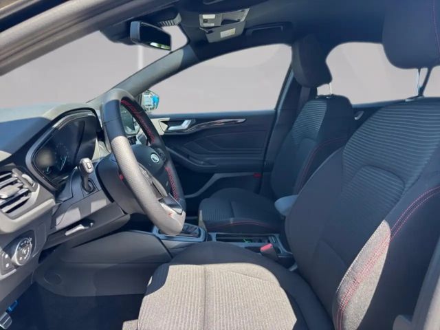 Ford Focus EcoBoost ST Line