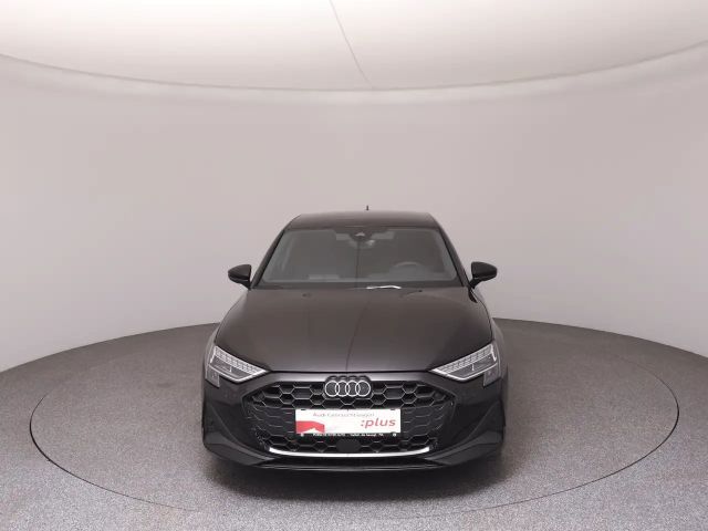 Audi A3 40 TFSI Hybride Sedan