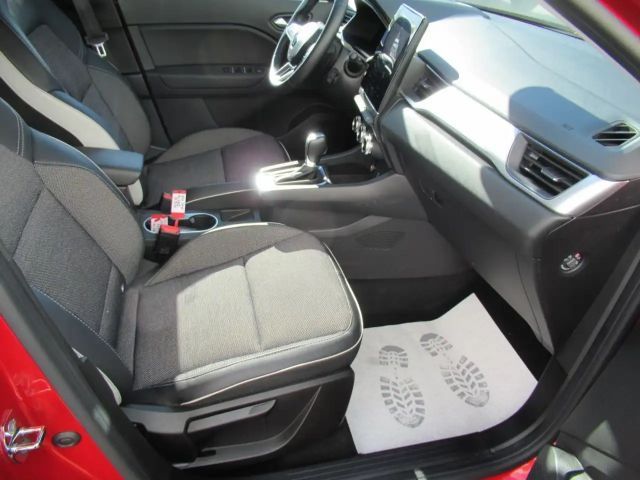 Renault Captur E-Tech Intens