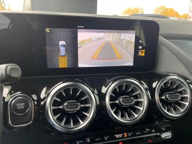 Mercedes-Benz EQA 300 4MATIC