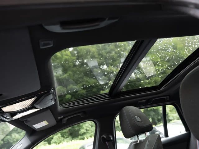 BMW 330 330e M-Sport Touring xDrive