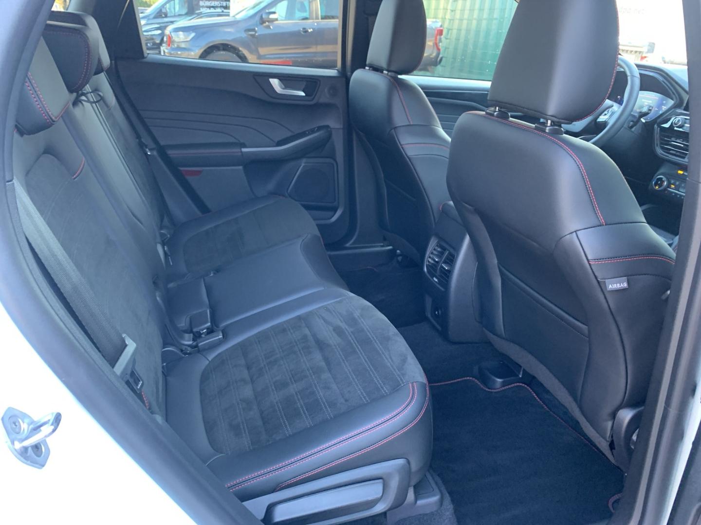 Ford Kuga Hybrid Plug in Hybrid ST Line X