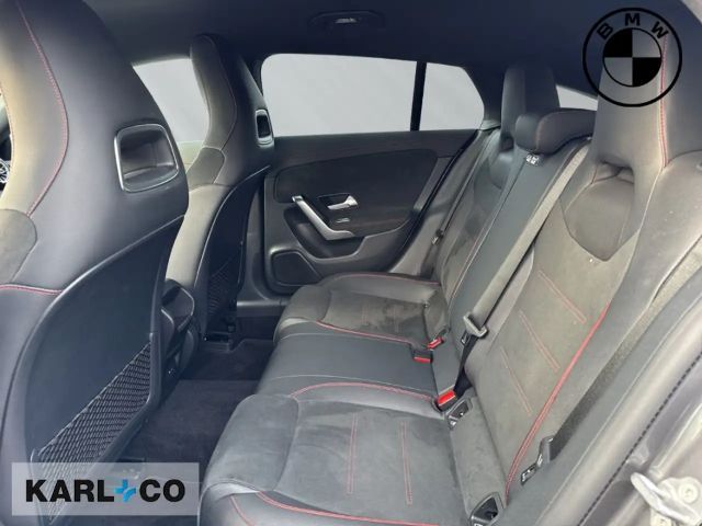 Mercedes-Benz CLA 200 AMG Line