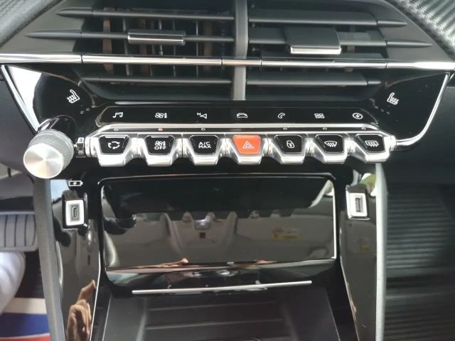 Peugeot E-2008 Allure Pack