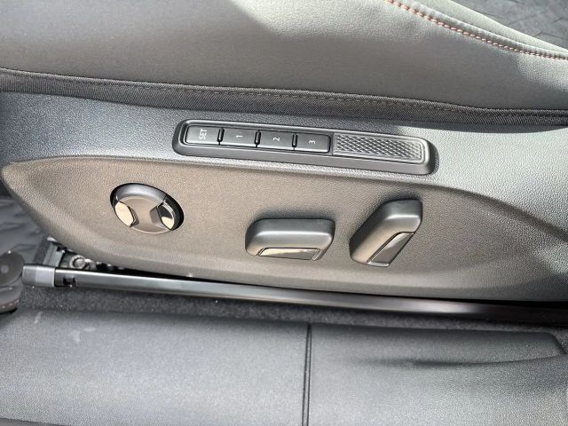 Cupra Terramar 1.5 e-Hybrid