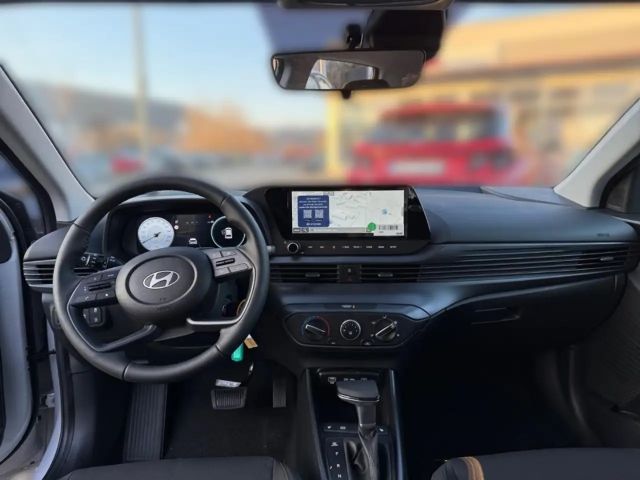 Hyundai i20 AUTOMAT+NAVI+APPLE/ANDROID+SITZHZG+LENKRADHZG+KAME