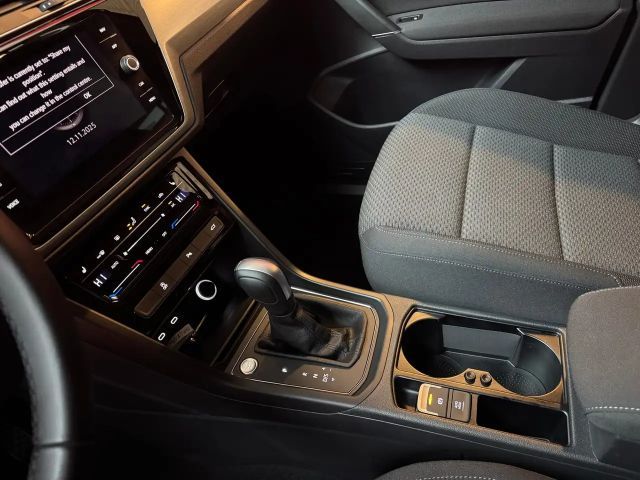 Volkswagen Touran DSG Life