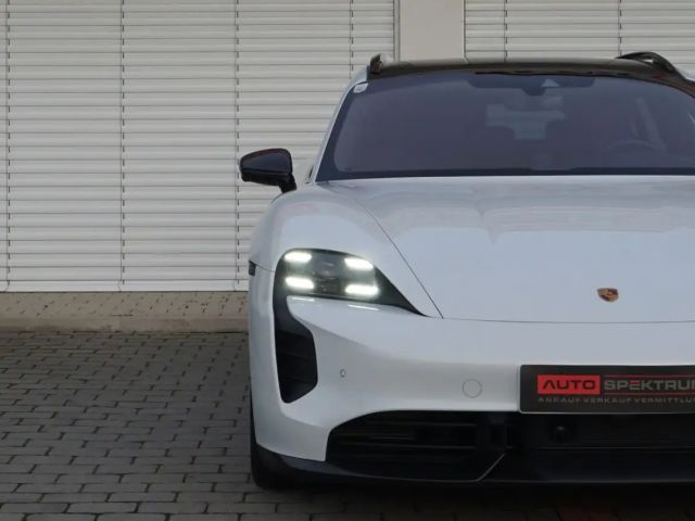 Porsche Taycan Sport Turismo Turbo