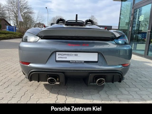 Porsche Cayman 718 RS