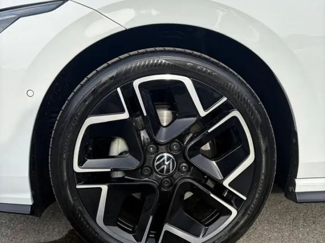 Volkswagen Golf DSG Sport