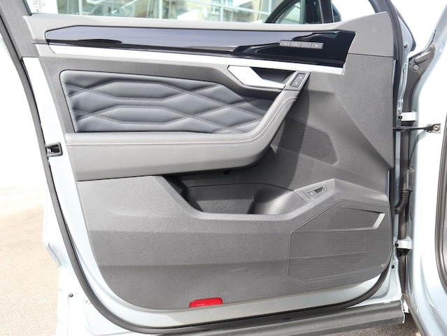 Volkswagen Touareg 4Motion R-Line