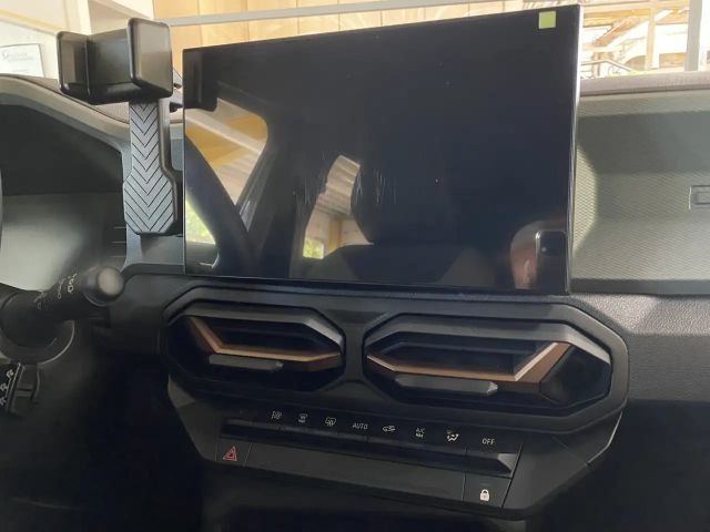 Dacia Duster Extreme Hybrid 140