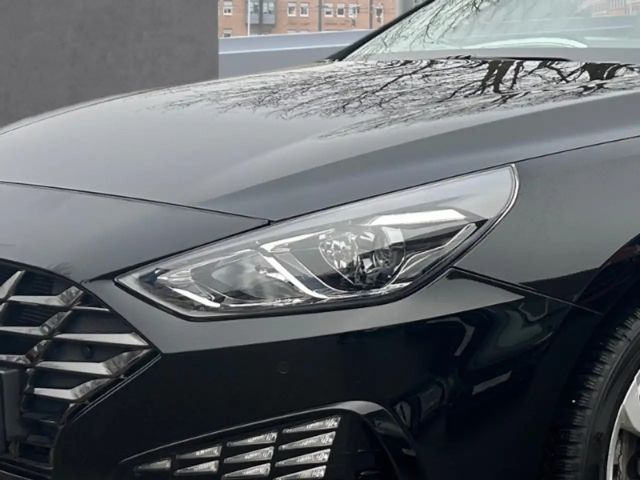 Hyundai i30 Hybrid Trend