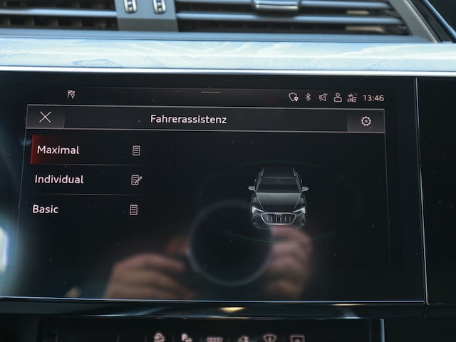 Audi Q8 e-tron 50 Quattro S-Line Sportback