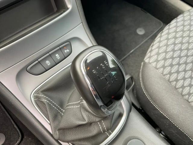 Opel Astra 1.2 Turbo Edition Turbo