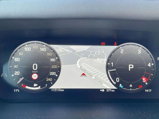 Land Rover Defender 110 D250 Dynamic SE