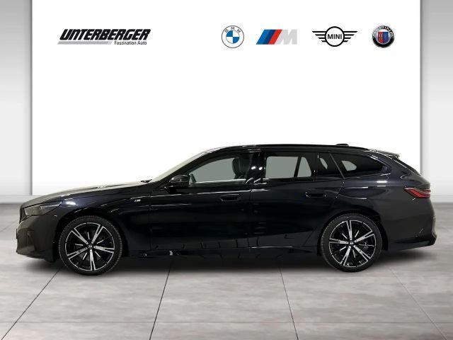 BMW 540 540d M-Sport Touring xDrive