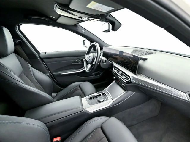 BMW 320 320e M-Sport xDrive