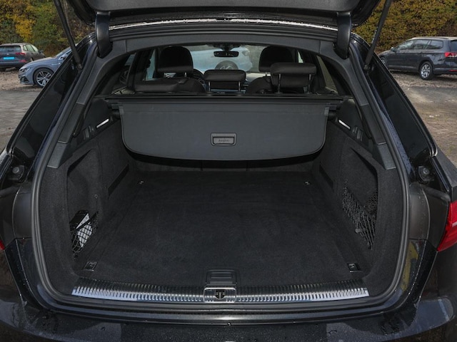 Audi A4 40 TFSI Avant S-Tronic