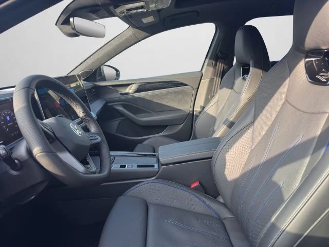 Volkswagen Passat 4Motion R-Line