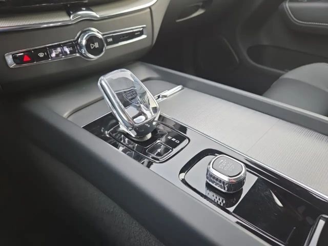 Volvo XC60 AWD Dark Ultimate