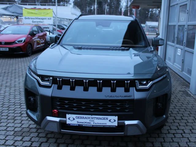 SsangYong Torres 2WD Forest Edition