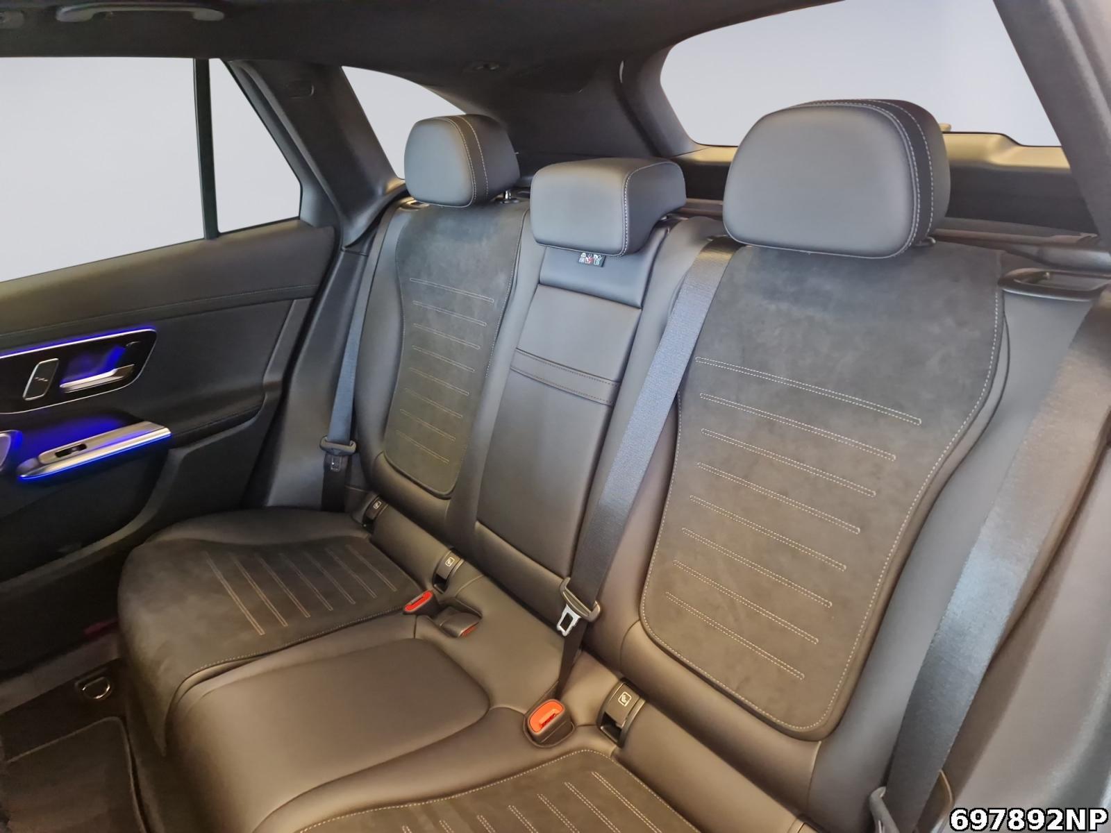 Mercedes-Benz GLC 300 4MATIC AMG Line